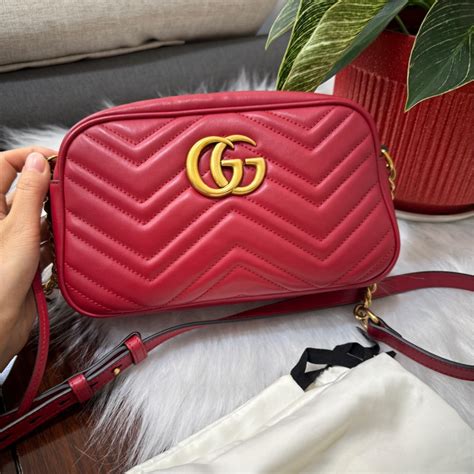 gucci marmont 相機 包|GUCCI Marmont 相機包開箱！好入手的入門精品包 .